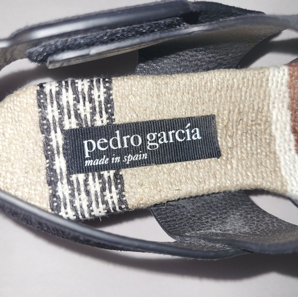 Pedro Garcia Heeled Sandals Size 6.5 Black Suede Adjustable Straps - Picture 7 of 15